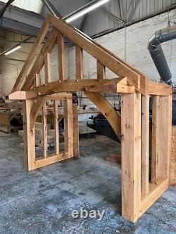 THE LUDLOW PORCH in solid oak. CURVED FRONT BEAM & FULL CURVED APEX FEATURES